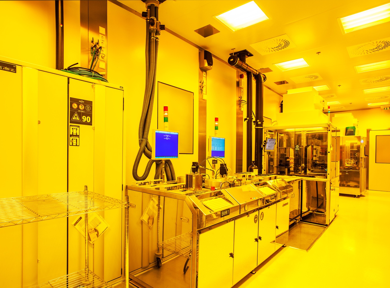 cleanroom contamination control – Technical cleanliness and clean room