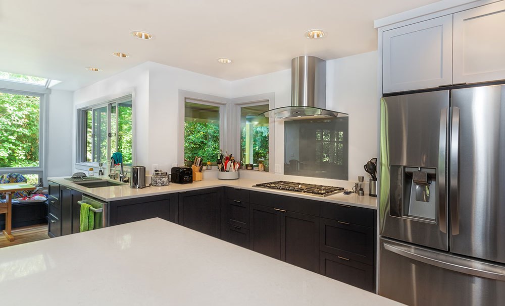 Kitchen island and counter complete