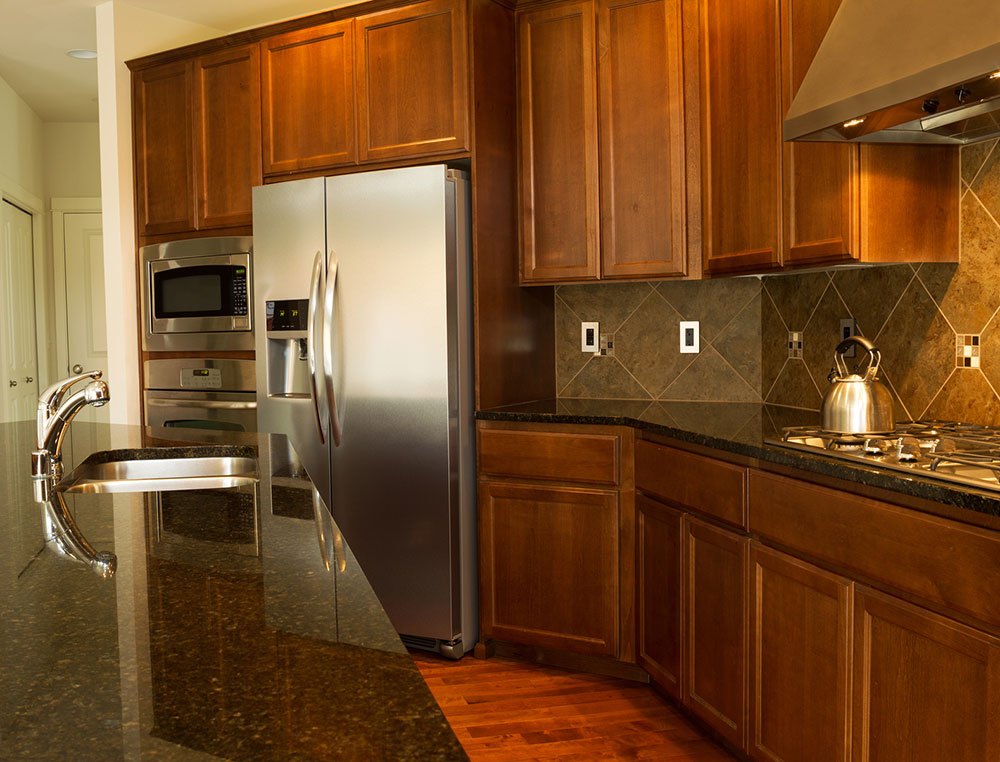 Walkway in to Modern Kitchen